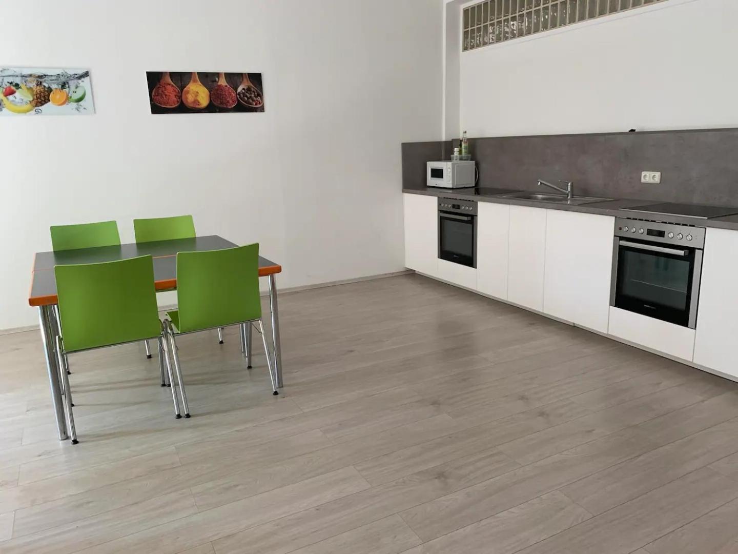 Jugendgaestehaus Studentenwohnheim シュタイアー エクステリア 写真